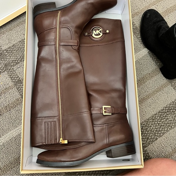 Michael Kors Brown Leather Boots - Picture 4 of 5